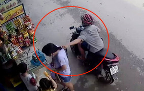 Bắt hàng loạt đối tượng chuyên giật đồ phụ nữ trên phố