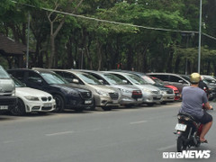 TP.HCM chấp thuận đề án tăng mức thu phí đỗ xe ô tô dưới lòng đường