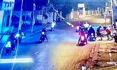 Nghi bị 'cắm sừng', nam thanh niên nhờ nhóm bạn truy sát tình địch