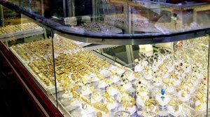 Truy tìm tên trộm đột nhập lấy 100 lượng vàng khi chủ nhà đang ngủ