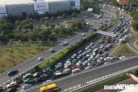 TP.HCM: Lắp đặt camera nhận diện xe đi vào sân bay Tân Sơn Nhất