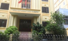 Thẩm phán chiếm giữ nhà dân nhất định không khai nơi ở khi bị bắt