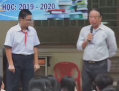 Học sinh bị kỷ luật do xúc phạm nhóm nhạc Hàn: Hiệu phó nhờ người quay để đăng Facebook