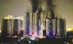 Sau thảm kịch 13 người chết, cư dân Carina lại hoang mang vì chuông báo cháy