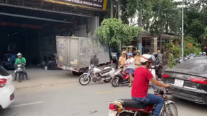 Nam thanh niên cướp xe tải rồi gây tai nạn liên hoàn