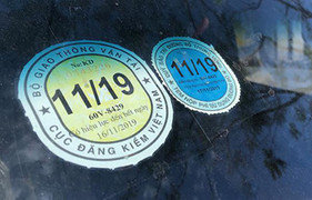 Xe chở 2 học sinh bị văng xuống đường ở Đồng Nai hết hạn đăng kiểm