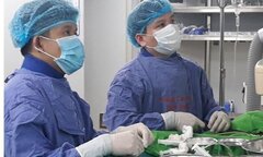 Người đàn ông liên tục nôn ra máu do xuất huyết tiêu hoá nặng