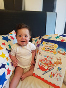 Ngừng tim 25 lần một ngày, bé trai sống sót kỳ diệu