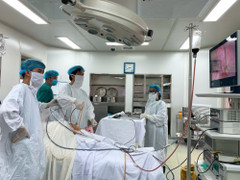 Phẫu thuật thành công cho người phụ nữ bị viêm ứ mủ vòi trứng