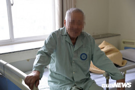 Người mắc tiểu đường biến chứng nặng nhập viện ồ ạt sau Tết