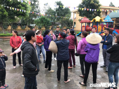 Trẻ mầm non ăn thịt bẩn, gà thối: Chủ cơ sở cung cấp nói thực phẩm 'đảm bảo'