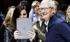 Không phải Steve Jobs, Tim Cook mới là CEO tốt nhất Apple từng có?