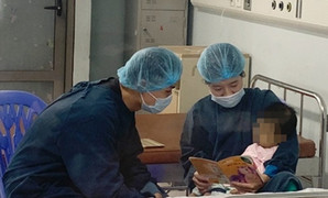 Bệnh nhi nhỏ tuổi nhất Việt Nam được ghép gan thành công