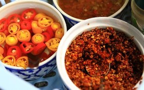 Những ai không nên ăn cay?