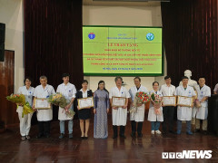 Kỷ lục ghép tạng 15 ca/ tuần, Bệnh viện Việt Đức nhận Bằng khen của Bộ trưởng Y tế