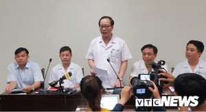 Sau 7 tiếng bị bỏ quên trên xe đưa đón, bé 3 tuổi ở Bắc Ninh sốc nhiệt, suy hô hấp