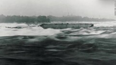 Mưa lớn giải thoát thuyền cổ mắc kẹt 100 năm trên thác Niagara