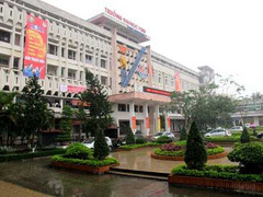 ĐH Vinh: 'Không có chuyện giáo viên chê mức chi 4.000 đồng/bài tự luận'