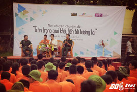 Xạ thủ Hoàng Xuân Vinh: 'Bắt đầu bước vào quân ngũ, tôi cũng bồng bột và cũng mắc nhiều sai lầm'