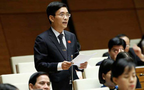 Đại biểu Quốc hội: ‘Bộ Tài chính như một người quản gia trong gia đình nghèo khó’