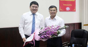 Cựu Tổng giám đốc PVTex 'đi nước ngoài trị bệnh': Bộ Công thương thông tin chính thức