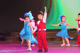 Mãn nhãn tiết mục văn nghệ hoành tráng của học sinh Hà thành