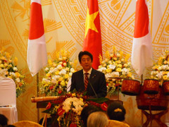 Thủ tướng Nhật: 'Đại học Nhật Việt là một dự án quan trọng'