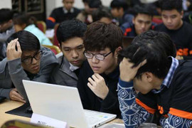 Lộ diện 8 đội tuyển tài năng dự chung kết cuộc thi xe không người lái