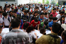 Hơn 2.000 thí sinh đấu trí trực tiếp tại English Champion 2017