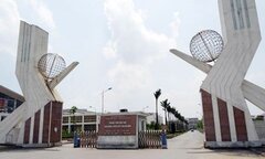 Nghi trộm điện thoại, học viên bị thầy đánh tím bầm toàn thân