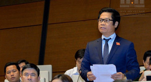 Chủ tịch Phòng Thương mại và Công nghiệp Việt Nam: 'Vô lý khi xăng giảm, nhưng giá vận tải không giảm'