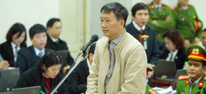 Bị cáo Trịnh Xuân Thanh khóc trước toà, nói 'có lỗi với anh Thăng, các anh lãnh đạo'