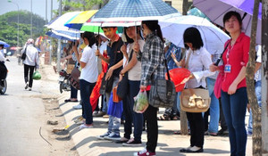 Thời tiết ngày 25/9: Miền Bắc oi nóng, miền Nam mưa dông