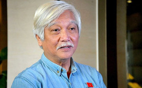 'Bất kỳ sinh viên nào vi phạm là phải bị đuổi học chứ không phải 2, 3 hay 4 lần bán dâm'