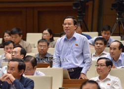 Quan chức Quốc hội: 'Chúng ta cần có ý thức phục vụ nhân dân, bớt vô cảm đi'