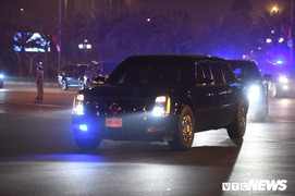 Ảnh: Hai chiếc Cadillac 'The Beast' đã đến Nội Bài sẵn sàng đón Tổng thống Trump