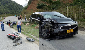 Va chạm với ô tô khi đi chơi Tết, 3 người chết thảm