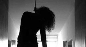 Phát hiện bị ung thư, một phụ nữ treo cổ tự tử