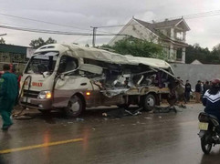Tai nạn giao thông khiến 6 người chết ở Nghệ An: Khởi tố 2 tài xế xe tải
