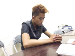 Giết bạn cướp xe để cầm lấy tiền đi chơi cùng bạn gái