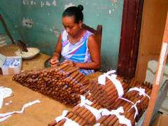 Bí mật cigar Cuba qua con mắt người 'trong cuộc' - Kỳ III: Vào thủ phủ cigar nhái