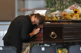 Truyền thông Italia: Số người chết tăng lên 41 trong thảm kịch sập cầu cao tốc