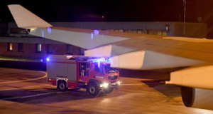 Gặp sự cố, máy bay chở Thủ tướng Đức đến Hội nghị G-20 phải hạ cánh khẩn cấp