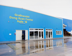 Báo Đức viết về tình trạng 'không phép' ở Đồng Xuân - chợ lớn nhất của người Việt ở Berlin