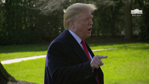 Tổng thống Trump 'mắng' phóng viên CNN: 'Tôi nói gì với ông Putin không phải việc của cô'