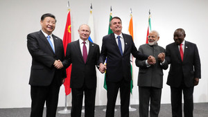 Gặp các lãnh đạo BRICS, ông Putin kêu gọi đoàn kết chống chủ nghĩa bảo hộ