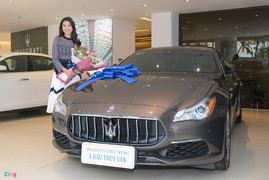 Á hậu Thúy Vân mua Maserati Quattroporte giá gần 8 tỷ đồng