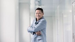 Tỷ phú Hoàng Kiều rơi khỏi top 400 người giàu nhất nước Mỹ