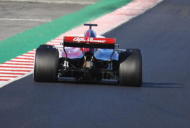 Giá vé xem đua xe F1 thế giới cao nhất gần 20 triệu đồng