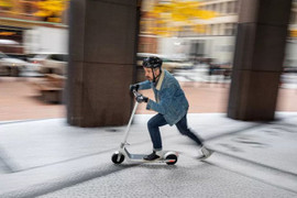 Chiếc xe scooter điện này đã ra đời vì một que kem